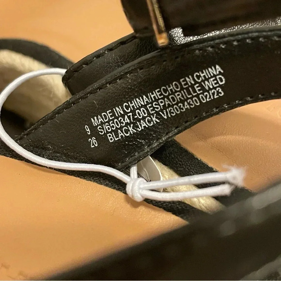 OLD NAVY Knotted Canvas Espadrille Wedge Sandals in Black Jack - Picture 10 of 11